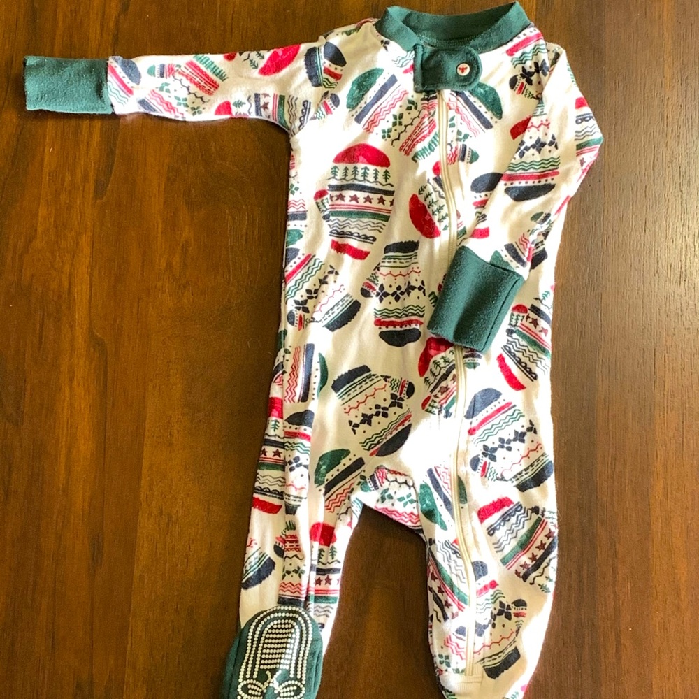 Burt’s Bees Baby Merry Mittens pajamas